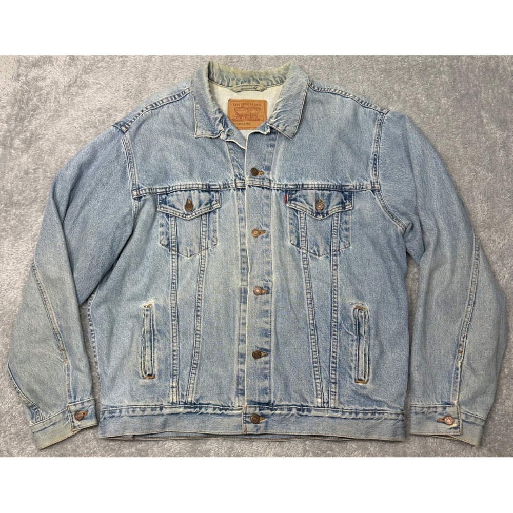 Levi's Denim Jacket Mens XL Light Wash 70507-0389 Trucker Made in USA Distressed